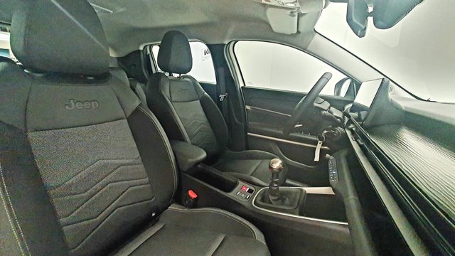 JEEP AVENGER ALTITUDE 1.2T 100CV MANUAL
