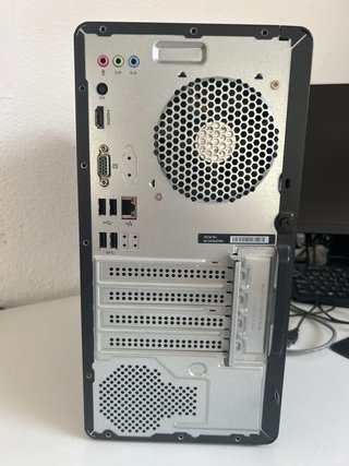 PC desktop HP Pavilion con Windows 11