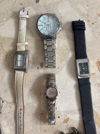 Lotto di 25 orologi