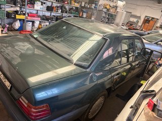 Mercedes-Benz Clase E 1987