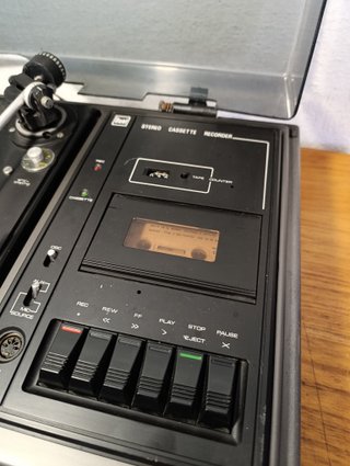 Tocadiscos Dual KA-310