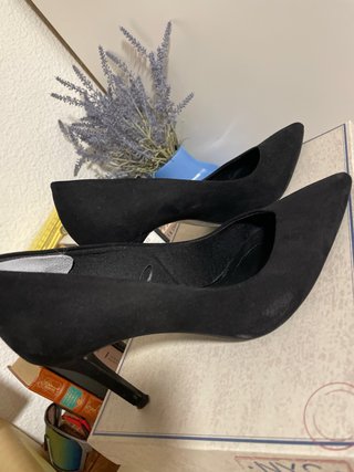 Zapatos de salón Stradivarius negros