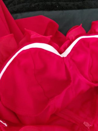 Vestido premamá elegante rojo