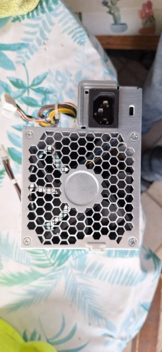 Fuente Alimentación HP 240W SFF 503376-001