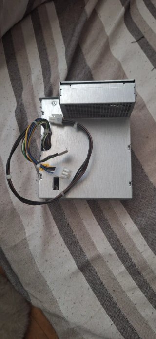 Fuente Alimentación HP 240W SFF 503376-001