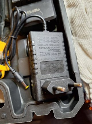 Taladro Inalámbrico Mellwin 2 Baterías 21V