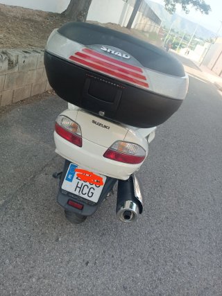 Suzuki Burgman 650 Executive