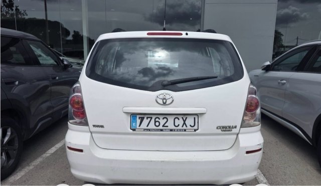 Toyota Corolla 2005, 2.0 D-4D, 7 plazas