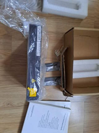 Switch Dell PowerConnect 2216