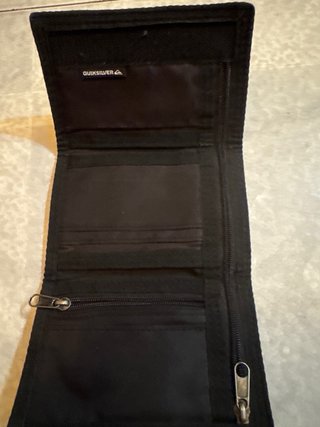 Mochila Negra y Amarilla