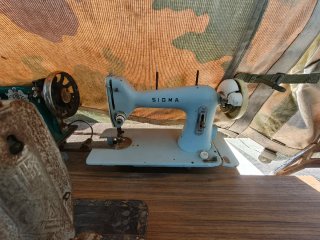 Lote de máquinas de coser antiguas