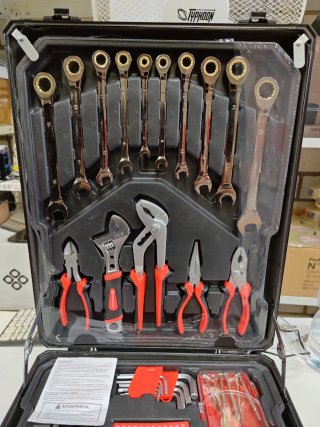 Set de herramientas 409 piezas