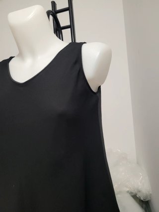 Vestido negro Marks&Spencer sin mangas