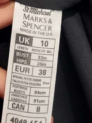 Vestido negro Marks&Spencer sin mangas