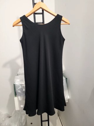 Vestido negro Marks&Spencer sin mangas