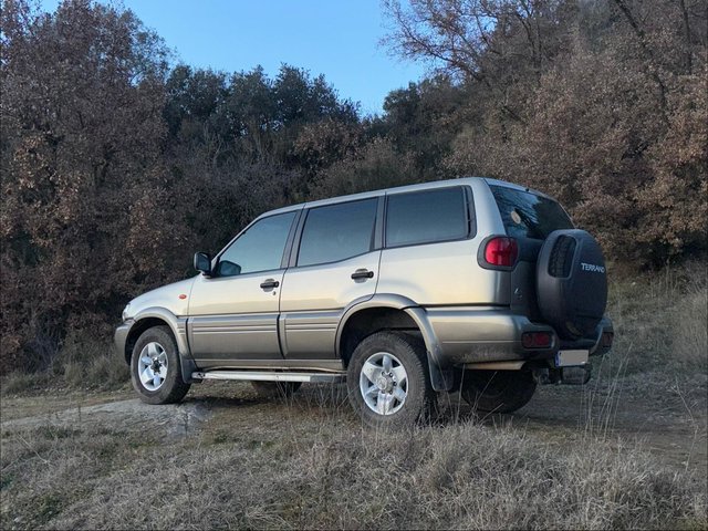 Nissan Terrano II LUXURY