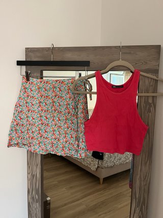 Conjunto Inditex Top y Falda Estampado