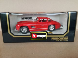 1/18 MODELLO MERCEDES 300 SL RED BURAGO