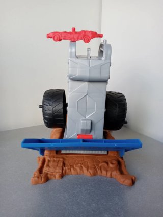 Hot Wheels Monster Trucks Arena.
