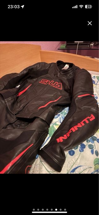 Traje de moto de piel