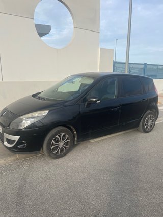 Renault Scenic 1.5dci buen estado en general