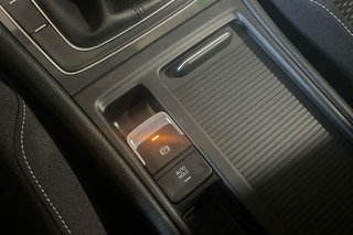 Volkswagen Golf   Business 1.0 TSI 81kW 110CV