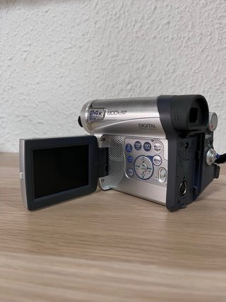 Panasonic NV-DS60 Videocámara Plata