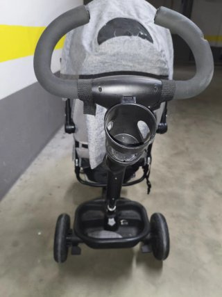 Triciclo Kinderkraft Evolutivo Gris