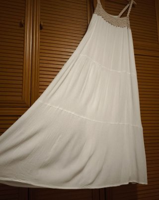 Vestido largo con crochet veraniego blanco talla M