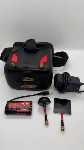 Dron FPV + Gafas + Emisora + Cargador + Extras