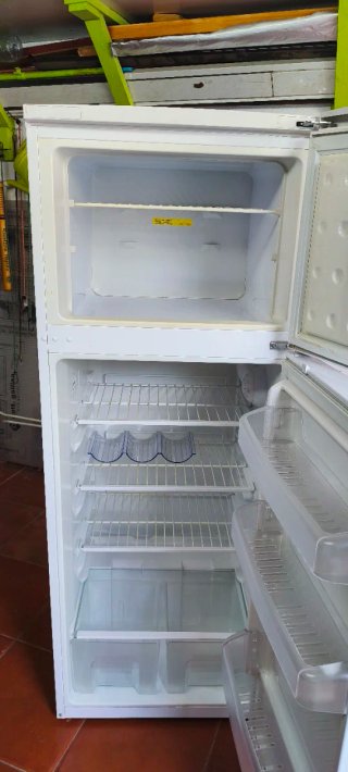 Frigorífico y congelador Bru blanco