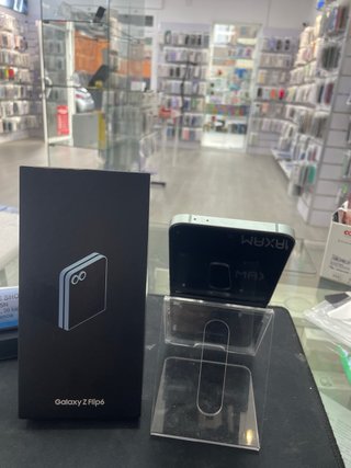 Samsung Galaxy Z Flip6 256GB Verde