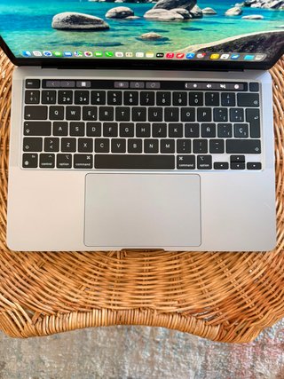 MACBOOK PRO M1 16/512 SEMINUEVO-BATERIA 11 CICLOS