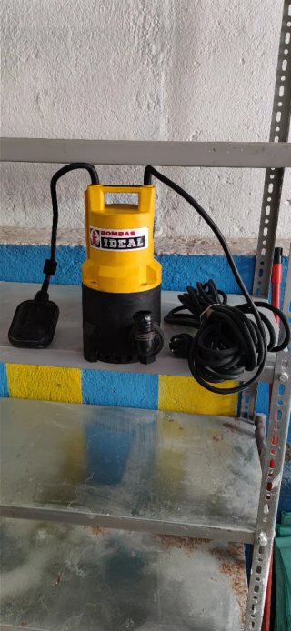 Bomba de agua IDEAL eléctrica
