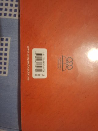 Libro texto Anaya Sociales 3. En buen estado.