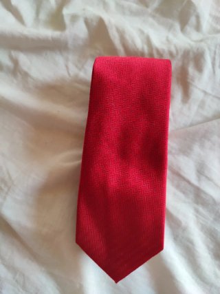 Corbata roja de Primark
