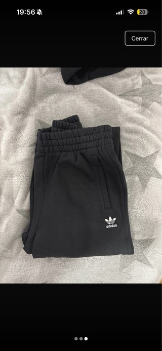 Pantalón chándal Adidas negro