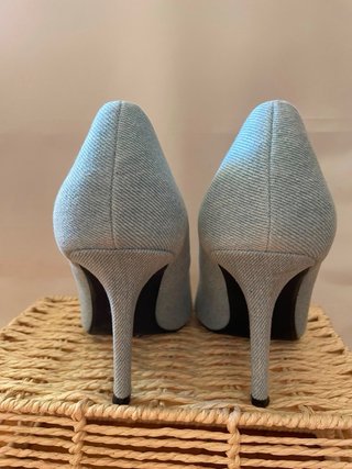 Zapatos de tacón vaqueros