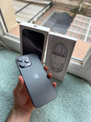 iPhone 16 Pro Max 512GB Grigio Siderale
