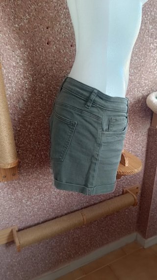 Shorts verdes mujer