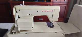 Máquina de Coser Singer 968 Portátil
