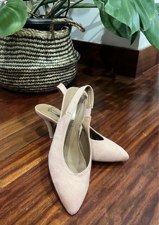 Zapatos salón rosa palo