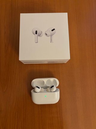 Apple AirPods Pro con estuche de carga original