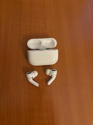 Apple AirPods Pro con estuche de carga original