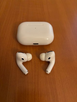 Apple AirPods Pro con estuche de carga original