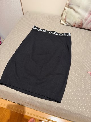 Falda Calvin Klein Negra Talla M