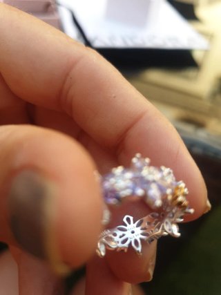 Anillo Pandora Flores Moradas y Abeja Dorada t.56