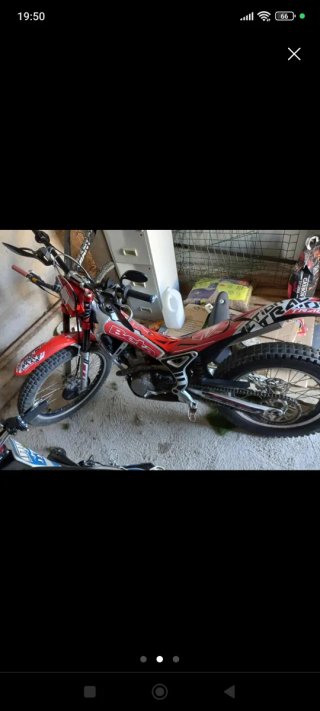Moto de trial Beta matriculada