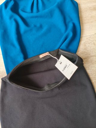 Conjunto H&M Blusa Azul y Falda Tubo Negra