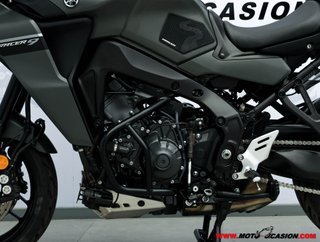 YAMAHA TRACER 9